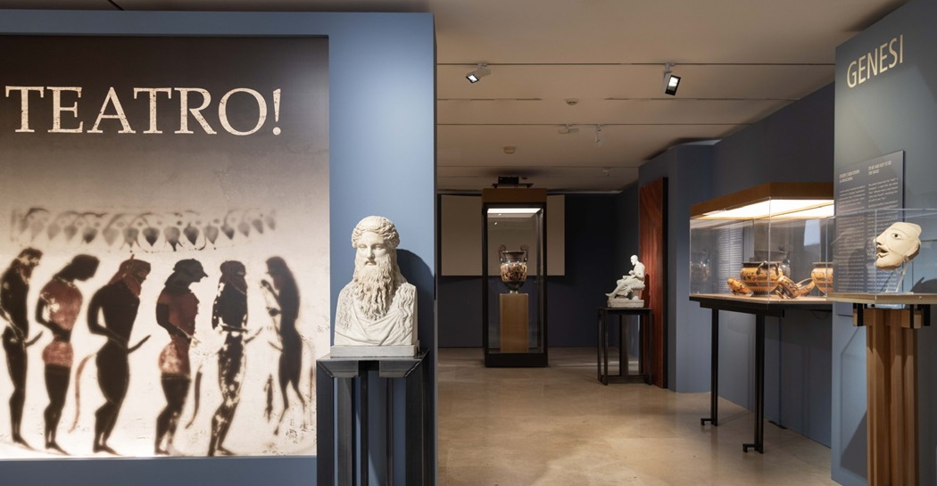 TEATRO. Autori, attori e pubblico nell’antica Roma TEATRO. Autori, attori e pubblico nell’antica Roma