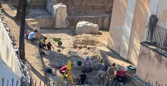 Lo scavo archeologico sul Belvedere Tarpeo Lo scavo archeologico sul Belvedere Tarpeo